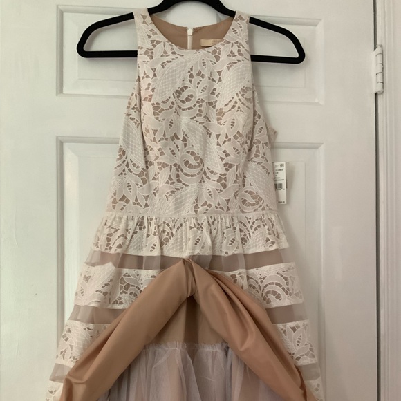 NWT White Lace Dress Aidan for all kind of events! - Picture 7 of 10
